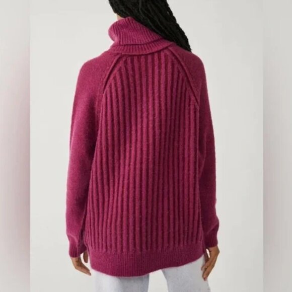 Free People Big City Ribbed Turtleneck Sweater in Mulberry Garnet, S NWT - Picture 5 of 12